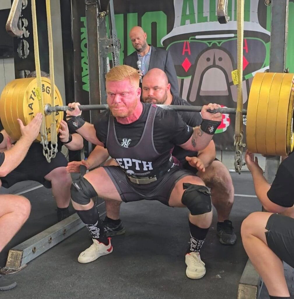 Colton Engelbrecht – nowy rekord świata w trójboju siłowym 1200 kg total